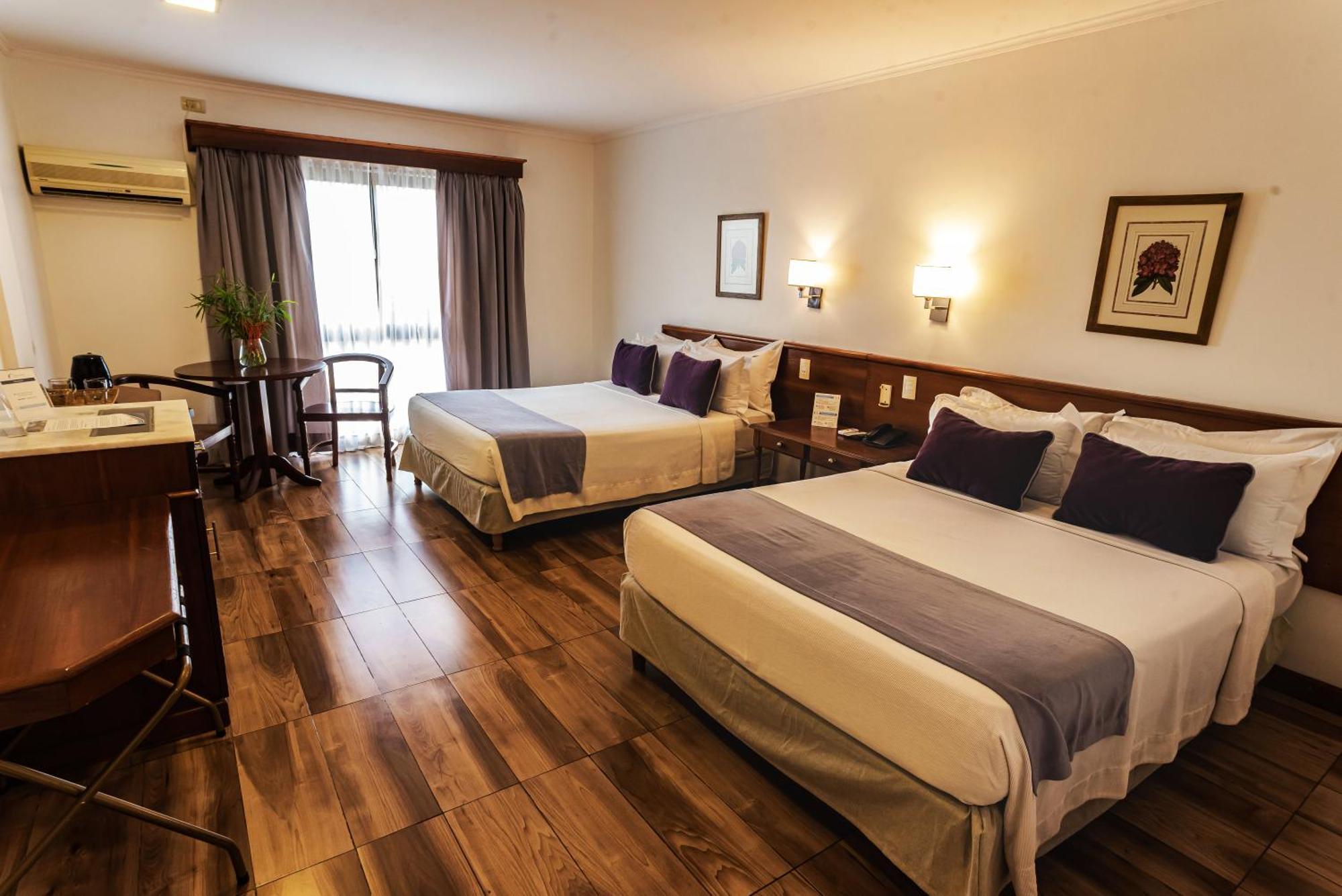 Hotel Saint George Puerto Iguazú Kültér fotó