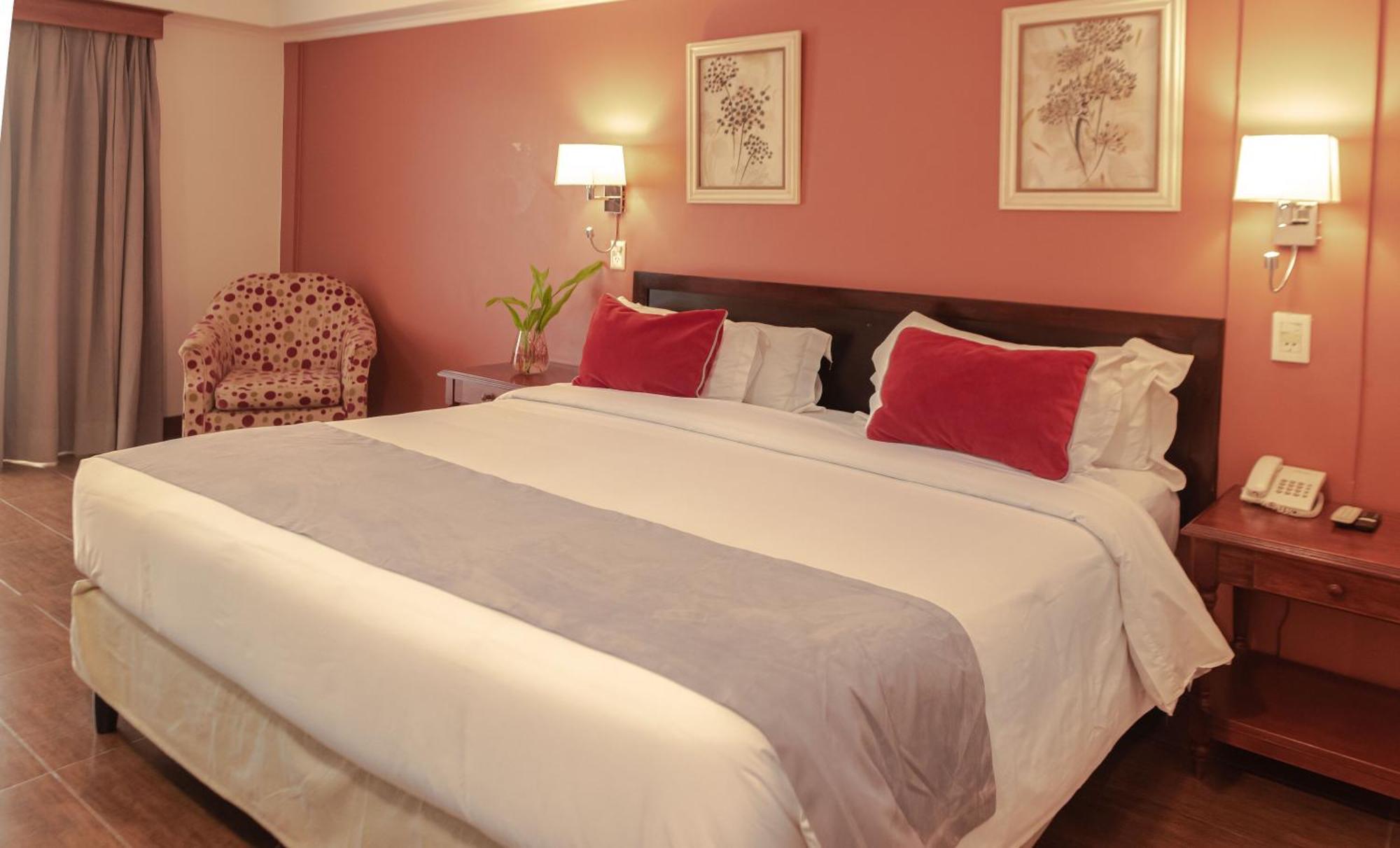 Hotel Saint George Puerto Iguazú Kültér fotó