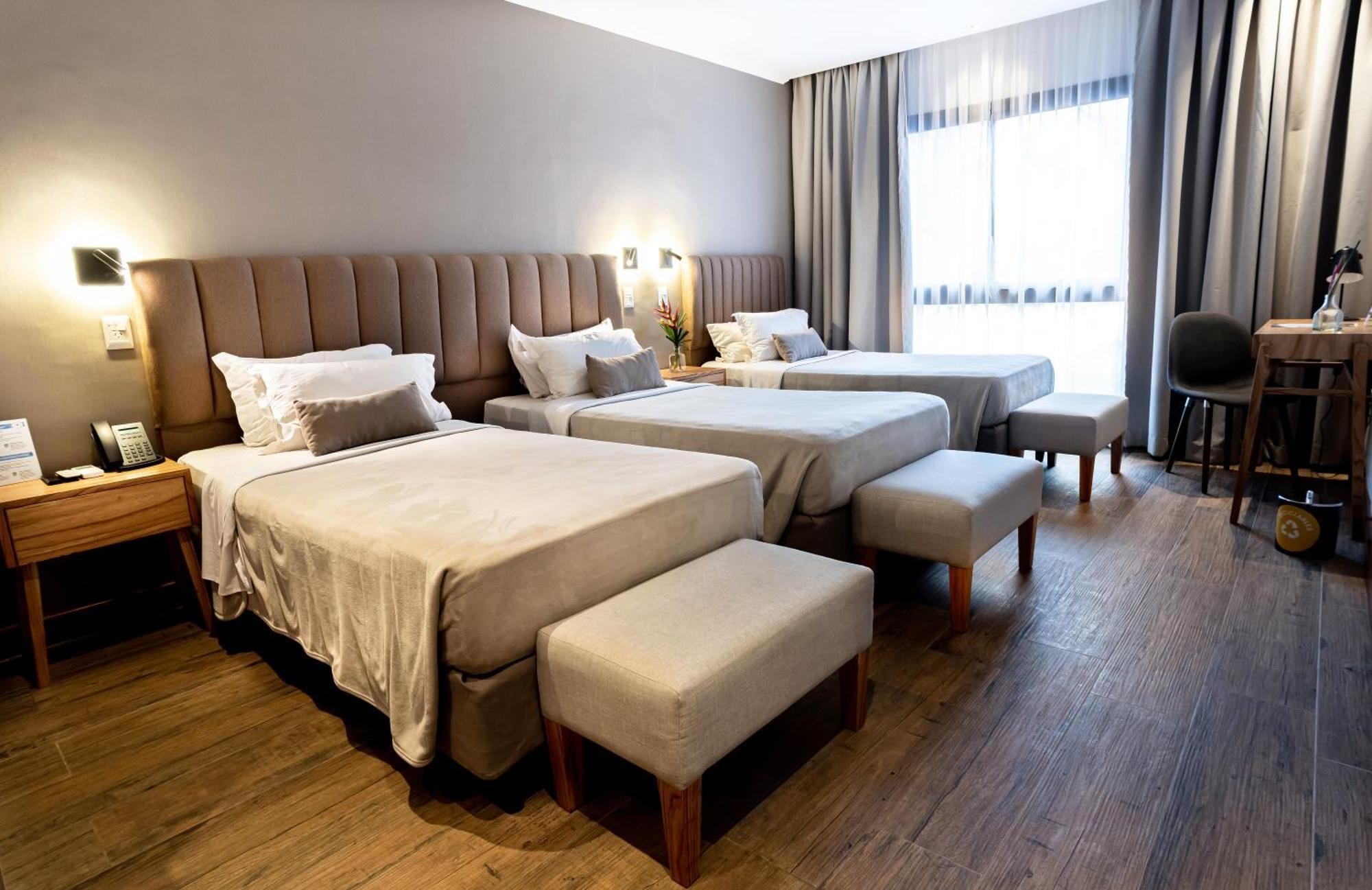 Hotel Saint George Puerto Iguazú Kültér fotó