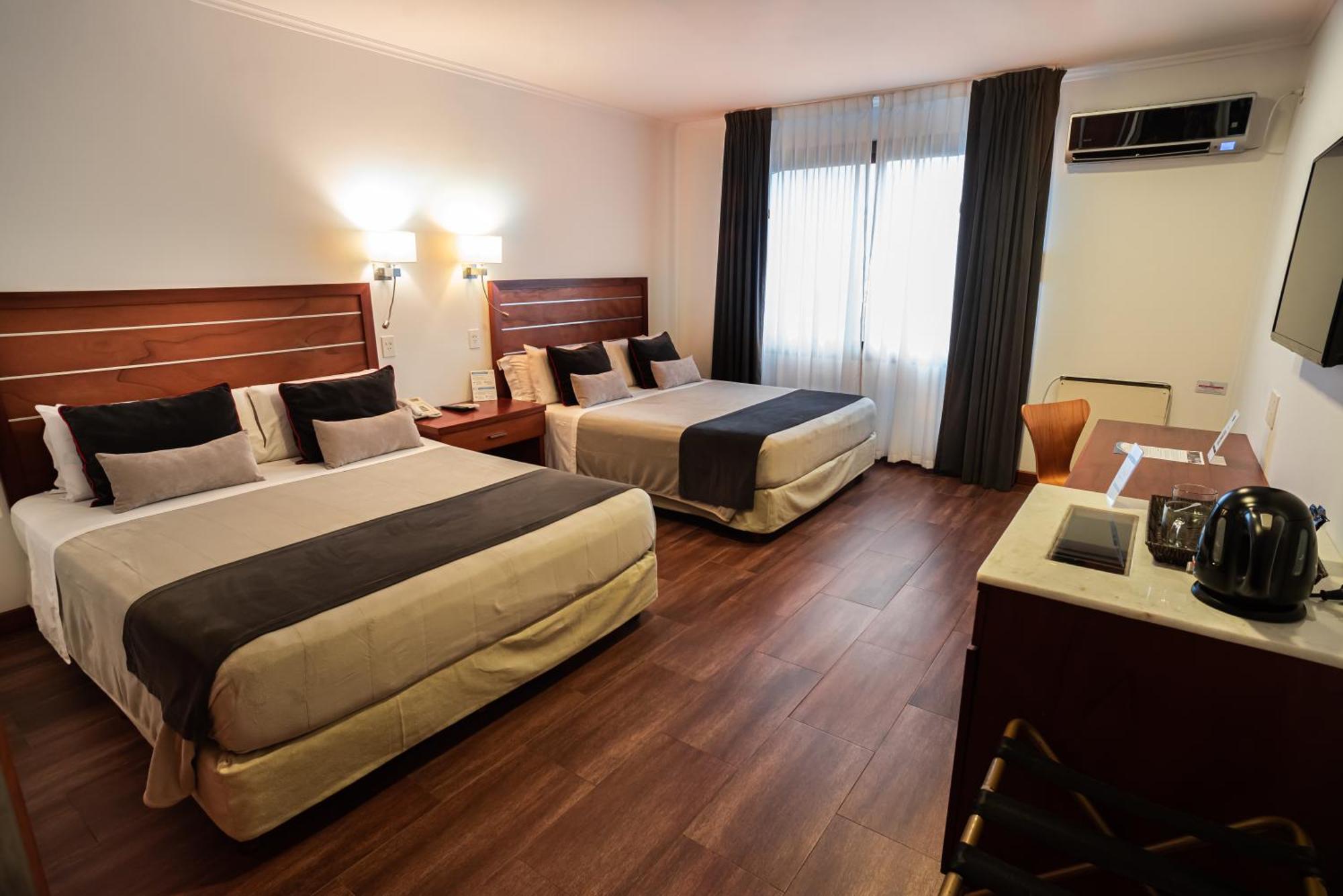 Hotel Saint George Puerto Iguazú Kültér fotó